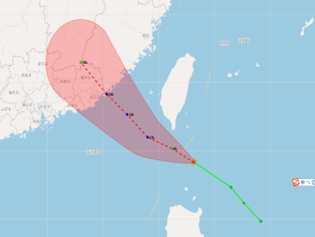台风卡努现在的位置 卡努台风路线图